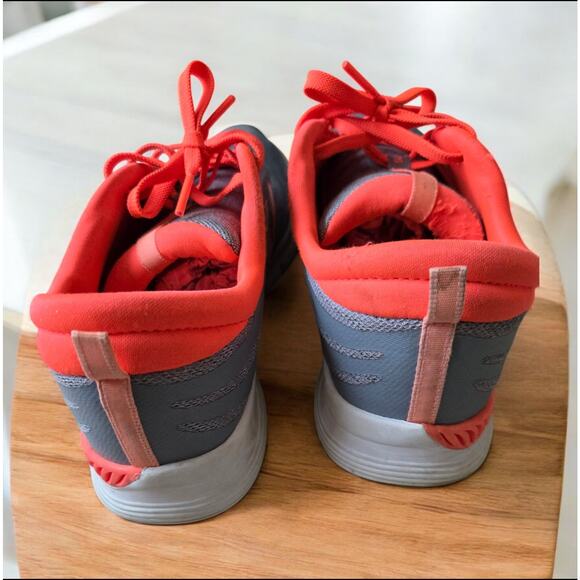 New Balance 715 Tennis Shoes Running Cross Training Grey orange Woman's Sz 10 - Picture 3 of 5